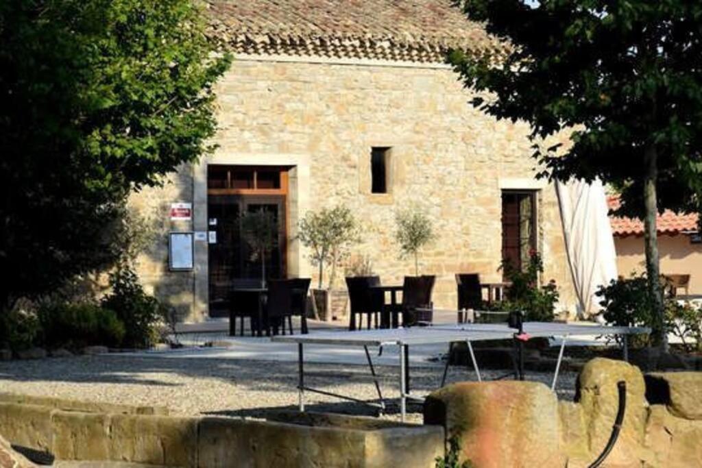 Le Soleil D Eugenie Appartement Dans Residence Avec Piscine Commune Pres De Carcassonne Olonzac 외부 사진