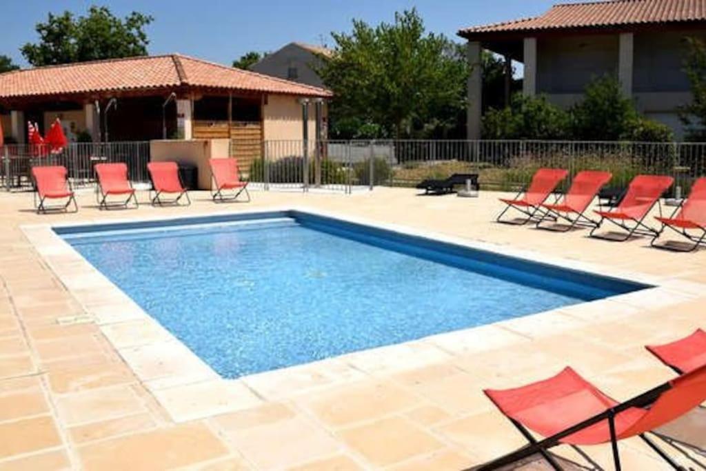 Le Soleil D Eugenie Appartement Dans Residence Avec Piscine Commune Pres De Carcassonne Olonzac 외부 사진